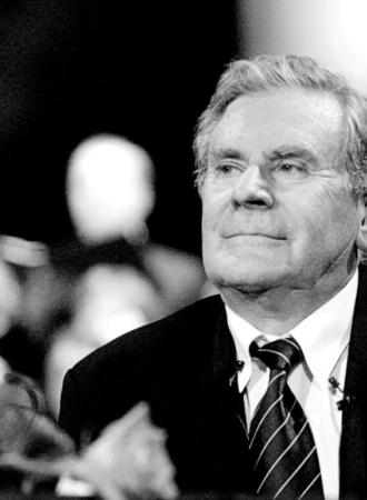 „Pocztówki z Kielc”: opowieść o Wiesławie Gołasie