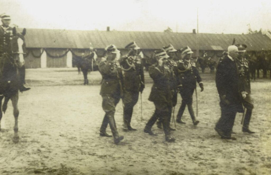 3 wizyta w koszarach 2 pal leg pod telegrafem1933 r mhki mat 305