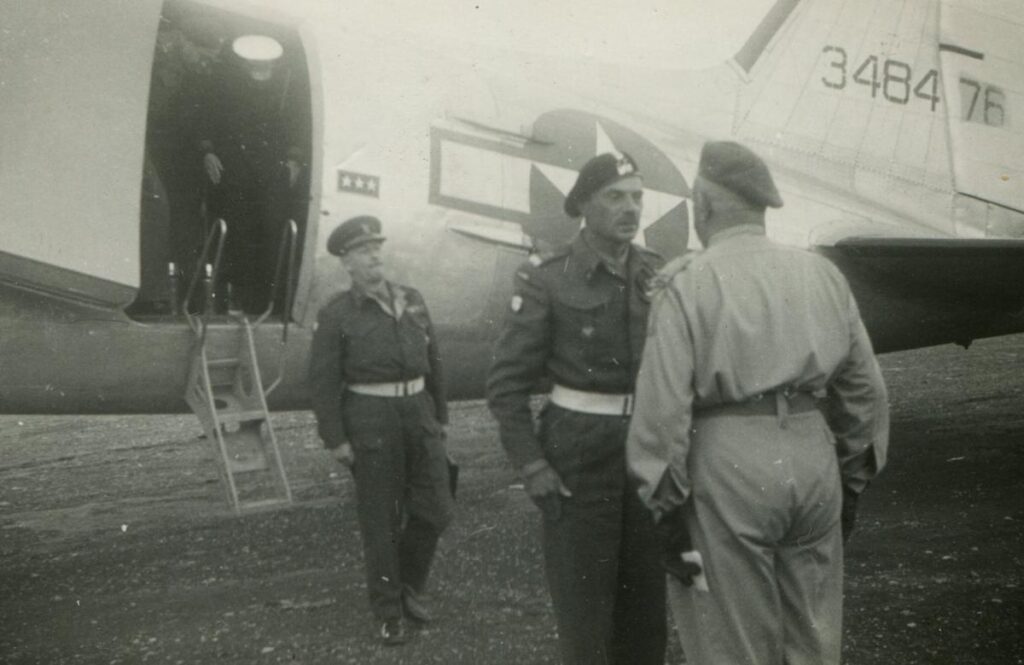 4 genaral anders w czasie podrozy inspekcyjnej mhki mat 2813 4 4