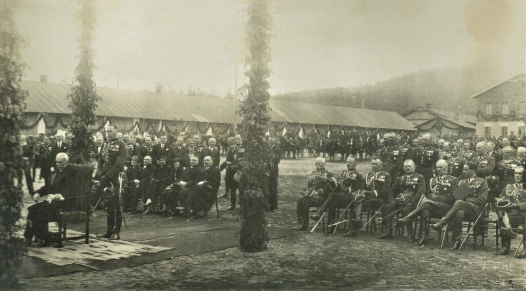 4 msza w koszarach 2 pal leg pod telegrafem 1933 r mhki h 1708