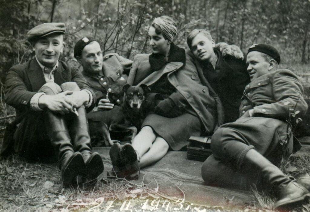 heda z lewej 1943 mhki h 1620 kopia