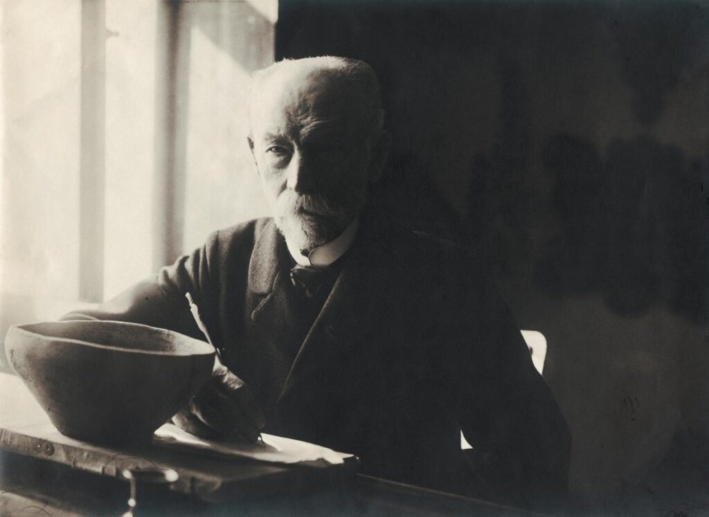 mhki h 704 tadeusz szymon wloszek kustosz muzeum ptk w kielcach