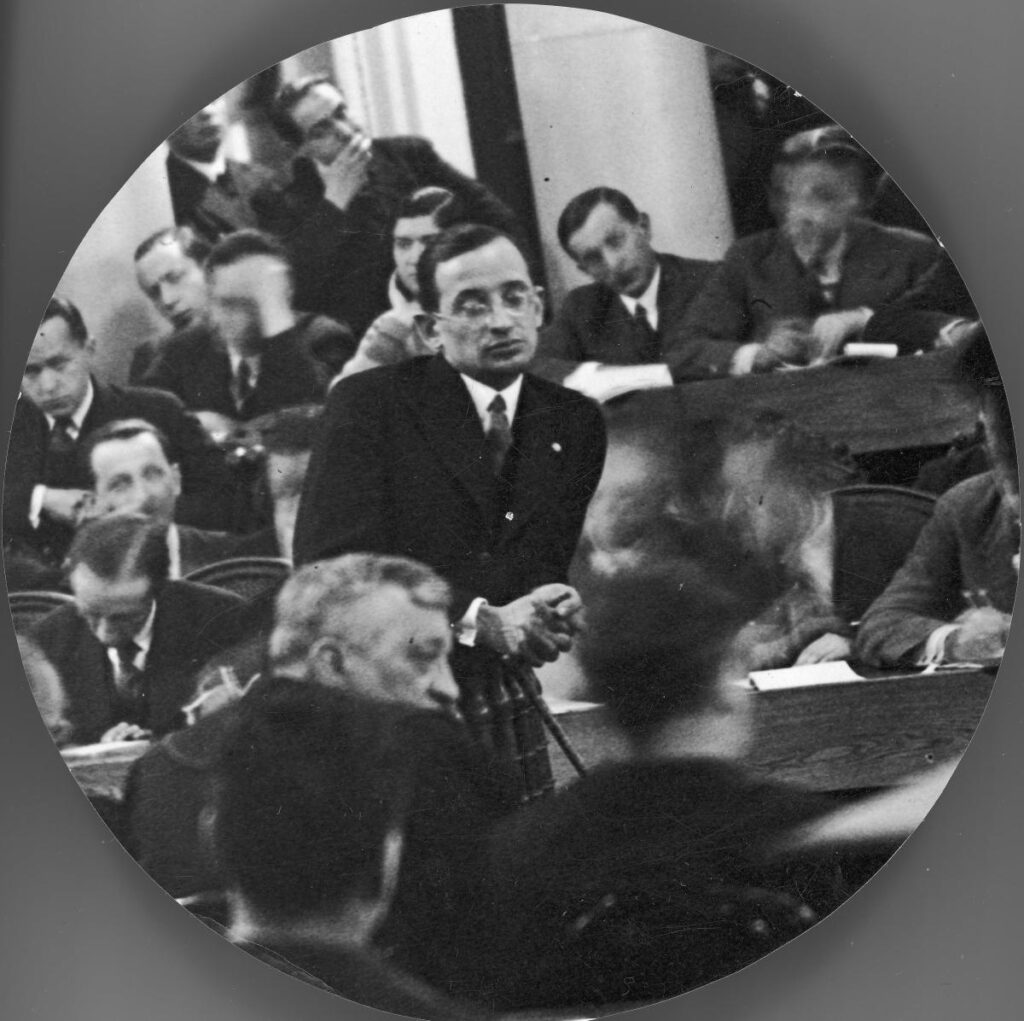 13 marca 1980 r. zmarł ostatni wojewoda kielecki okresu międzywojennego Władysław Dziadosz 3 3 1 0 3 600 104222