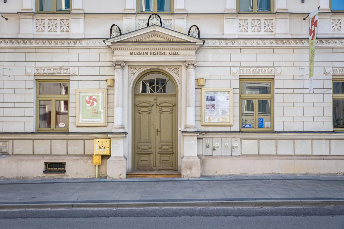 Niebieska Strefa Oznaczenia Niebieskiej Strefy w muzeum